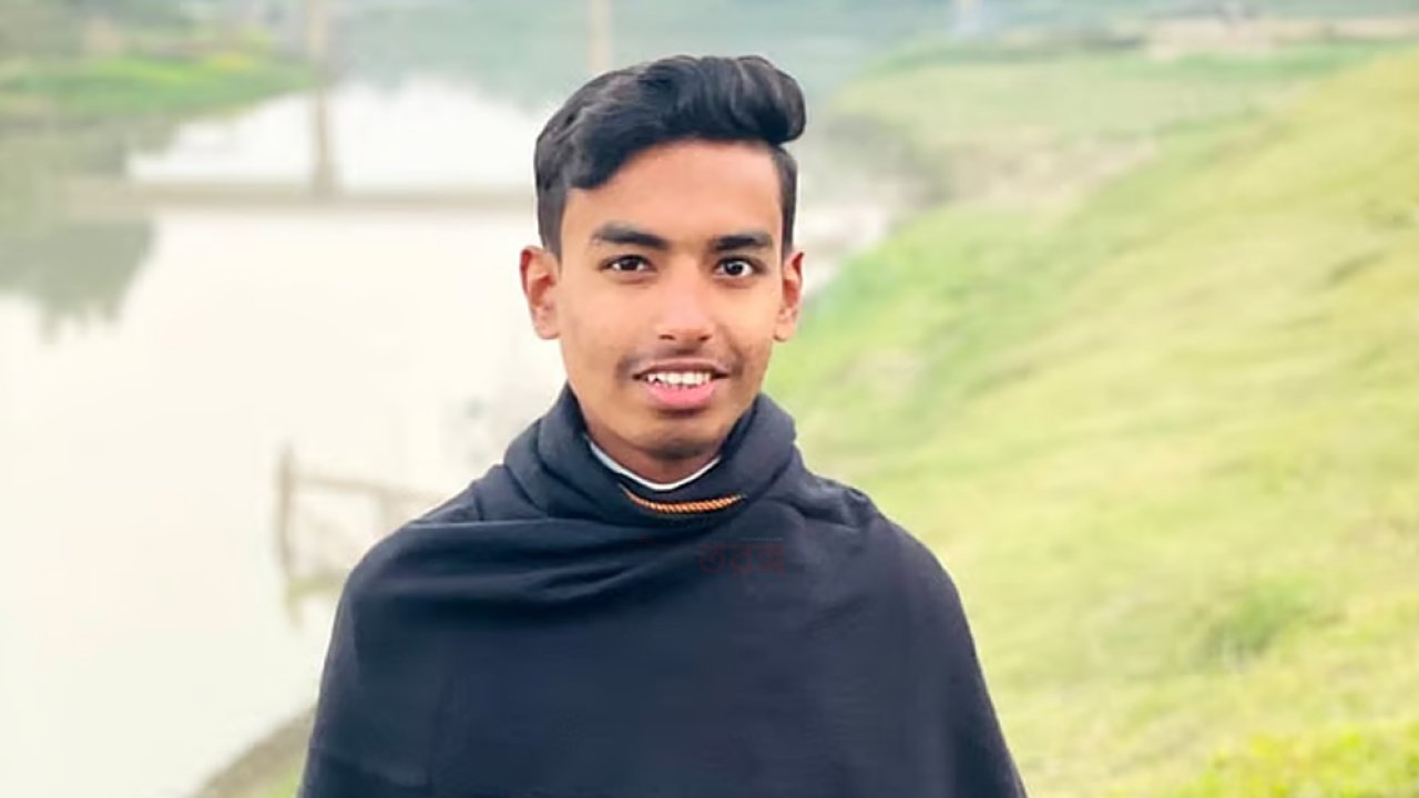 বিমানবন্দরে বৈষম্যবিরোধী নেতা মাহদীর প্রতিবাদী আটক
